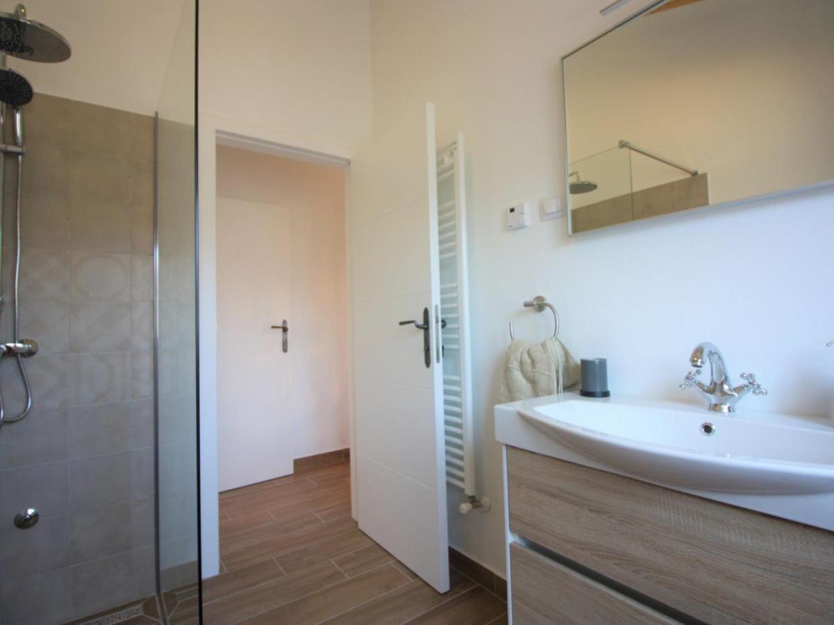Moderne Istrische Steinvilla - 4 Sterne Mit Privatem, Beheizbaren Pool & Meerblick Kavran Exterior foto